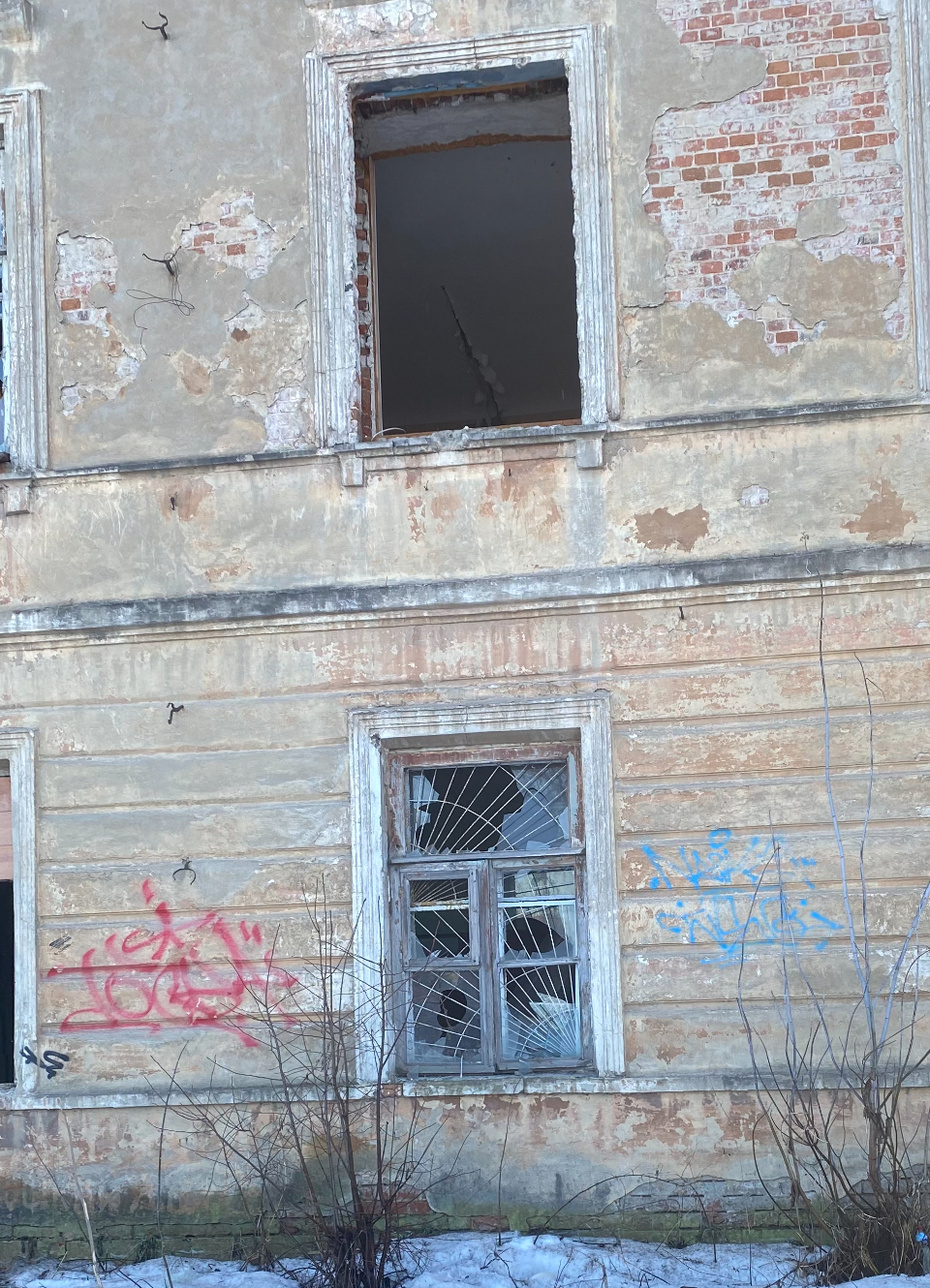 Развалина — деталь города в Туле